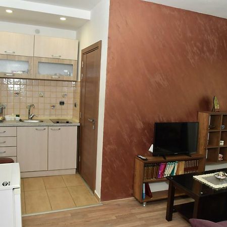 Apartmani Centar Κουμάνοβο Εξωτερικό φωτογραφία